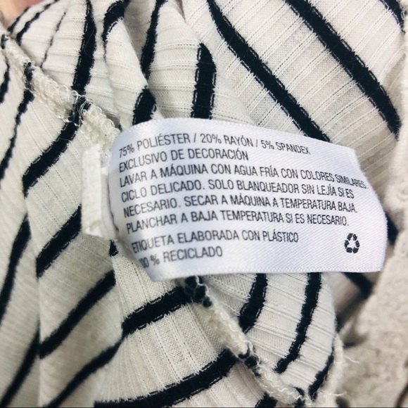 🚨 HOST PICK! 🚨 Cute striped tunic size large - Picture 7 of 7